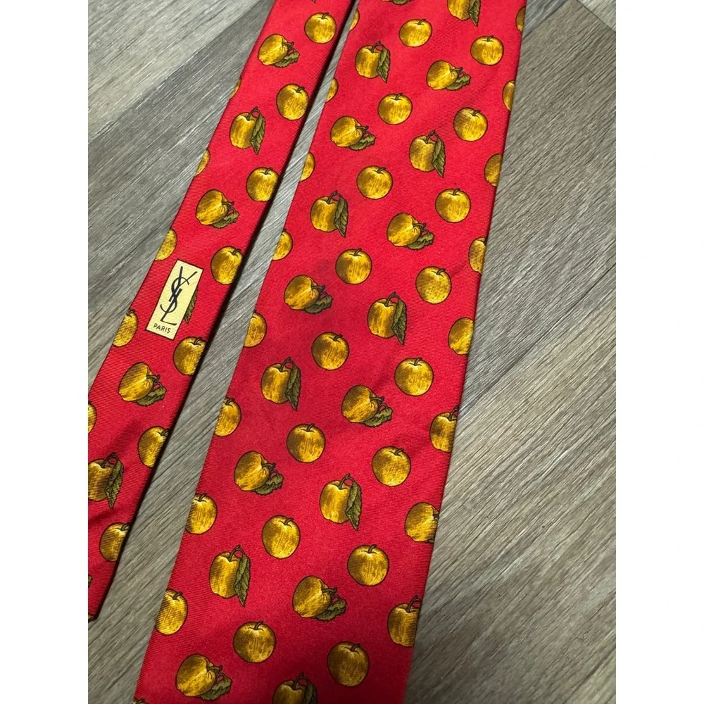 Yves Saint Laurent Red Silk Apple Print Tie Made in Italy YSL Vintage